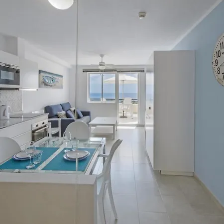 Ocean View Floor Wifi Aircon 09 *