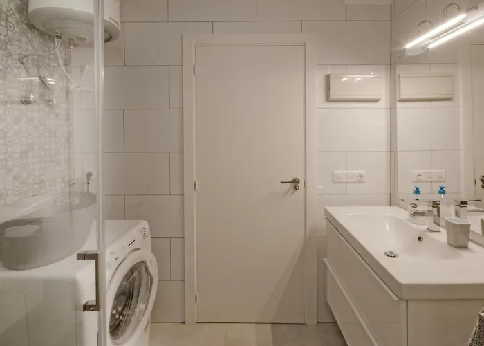 Ocean View Floor Wifi Aircon 09 شقة مورو ذيل خابلِ