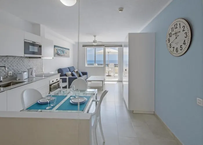 Ocean View Floor Wifi Aircon 09 *