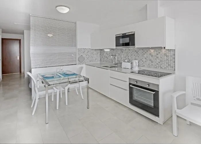 شقة Ocean View Floor Wifi Aircon 09 مورو ذيل خابلِ